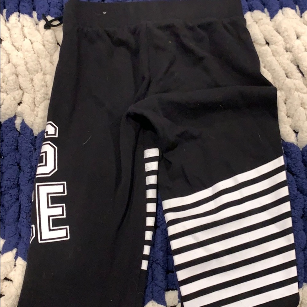 Joggers - Picture 4 of 4